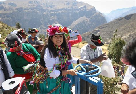 Arequipa benefician a más de 400 pequeños productores con sistemas de