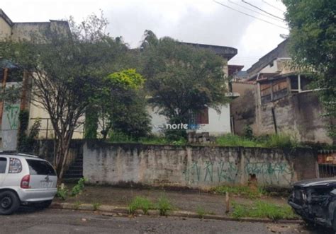 Im Veis Na Rua Miguel Pereira Landim Em S O Paulo Chaves Na M O