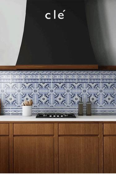 traditional blue and white tile brought to life | Kitchen style, Tiles ...