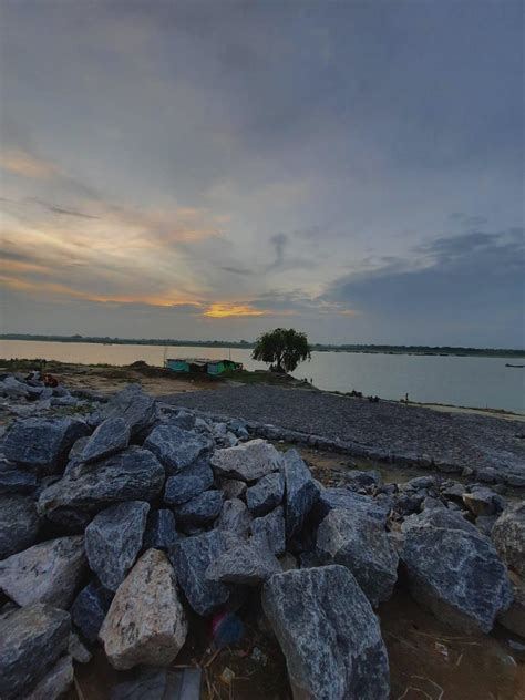 Sunset At Ganges Sojhi Ghat Munger Bihar Bihar