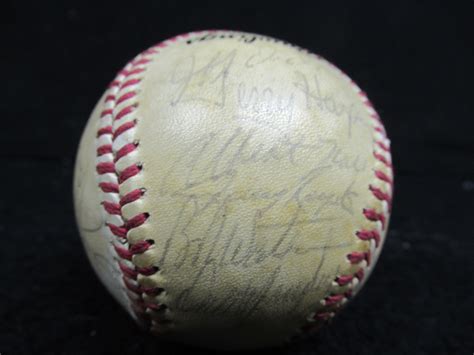 Lot Detail - 1984 Atlanta Braves Autographed ONL Baseball - (21) Signatures