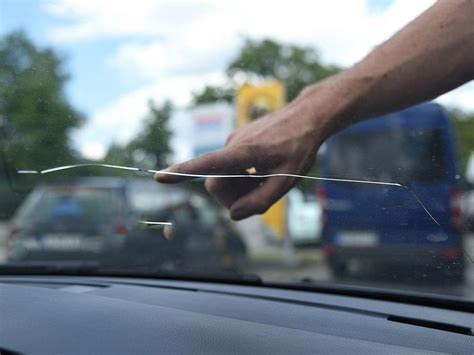 Windschutzscheibe Steinschlag Reparieren