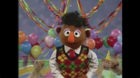 Plaza Sésamo Sesame Street A Cat Had A Birthday Latin Spanish