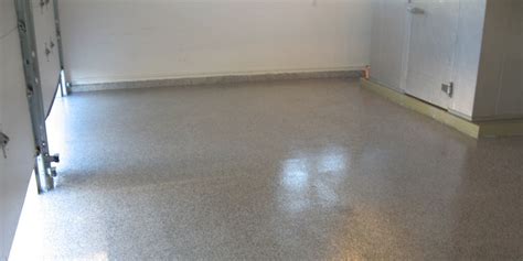 My Garage Epoxy Flooring is Damaged! What Should I Do? | Epoxy Flooring Newport Beach