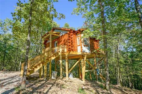 Treehouse Rentals With Hot Tub Top Treehouses