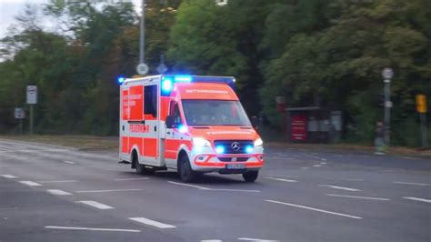 Bf Hildesheim Rtw Der Berufsfeuerwehr Hildesheim Auf Einsatzfahrt