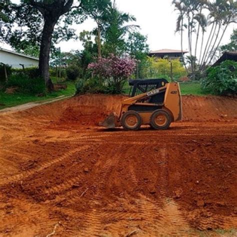 Limpeza De Terreno E Retirada De Entulho
