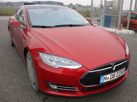 Fahrbericht Tesla Model S