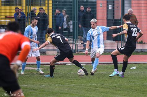 Calcio Eccellenza L Fbc Saronno Si Fa Rimontare A Gallarate Contro La