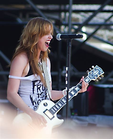 Epic Firetruck S Lzzy Hale And Halestorm Photo By Meg Niittynen ~ Lzzy Hale Halestorm Female