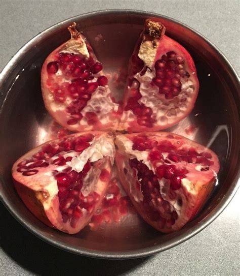 How To Easily Remove Pomegranate Seeds Pomegranate Seeds Pomegranate