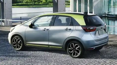 Harga Honda Jazz Generasi Terbaru Resmi Dirilis Di Jepang