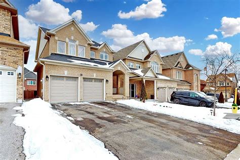 36+ Newmarket Houses for Sale | Zolo.ca