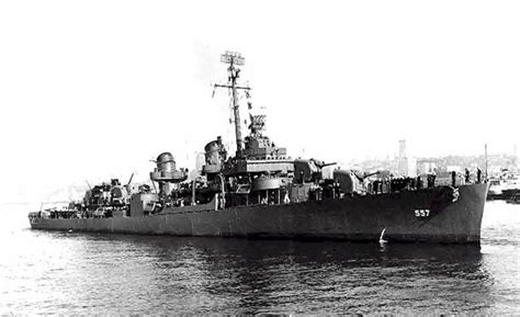 World War II History: Destroyer USS Johnston Attacks Battleships and ...