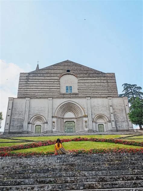 Cosa Vedere A Todi E Dintorni In Un Giorno Alla Scoperta Della Media