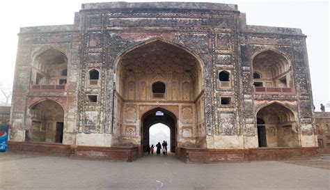 History of Mughal Gardens of Lahore - Locally Lahore