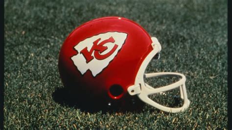 Kansas City Chiefs Helmet Pin - Clip Art Library