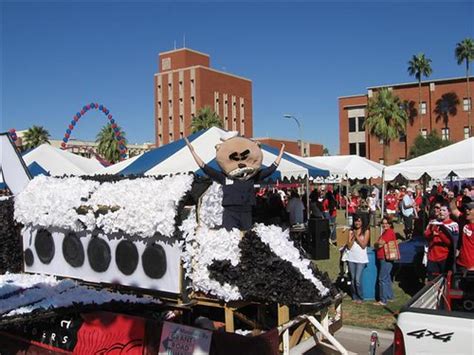 University Of Arizona Homecoming Parade 2007 University Of Flickr