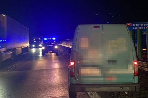 Jechał na A4 pod prąd vanem miał ponad 3 promile