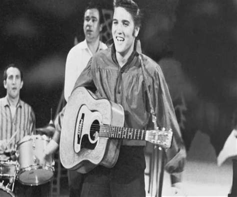 Elvis Presley Biography – MindStick YourViews