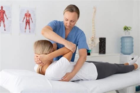 Chiropractor Vs Osteopath Understanding The Differences Palm