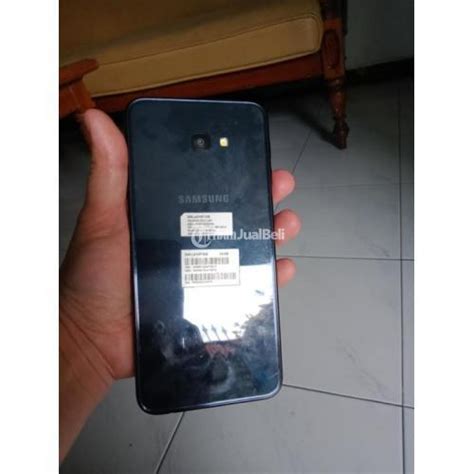 Hp Samsung J Bekas Android Ram Gb Murah Lengkap Nego Di Malang