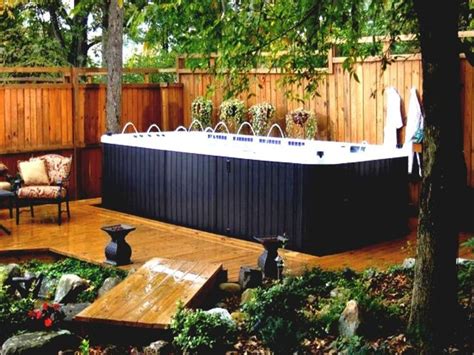 Hot Tub Under Deck Privacy Ideas - Backyard Deck With Hot Tub Privacy ...