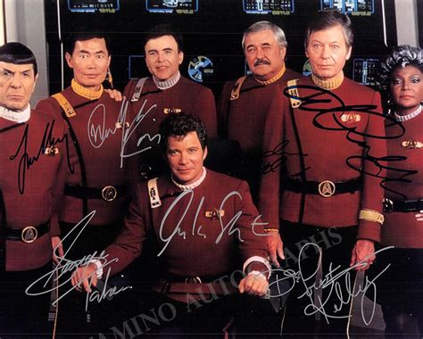 Star Trek Autographs Photo Signed by All the Original Cast – Tamino