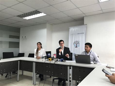 Educacion Investiga Posibles Casos De Corrupcion En La Asignacion De Cupos