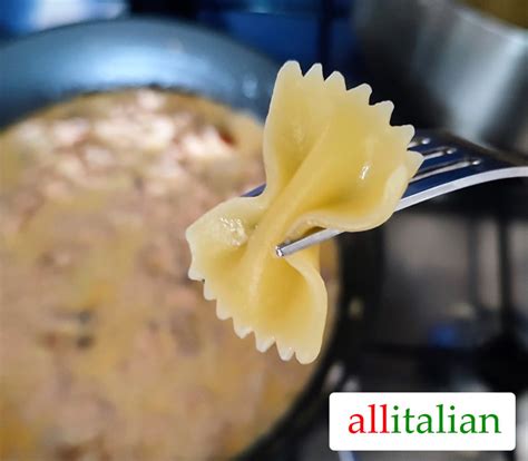 farfalle original italian butterfly shaped pasta recipes