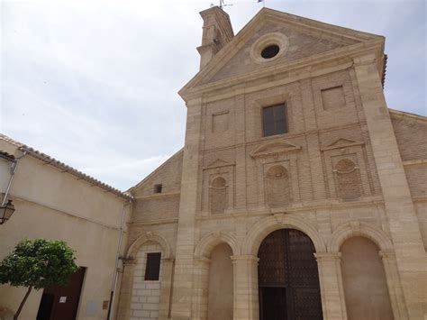 Dando un paseo por la ciudad de Antequera España Lugares Turísticos