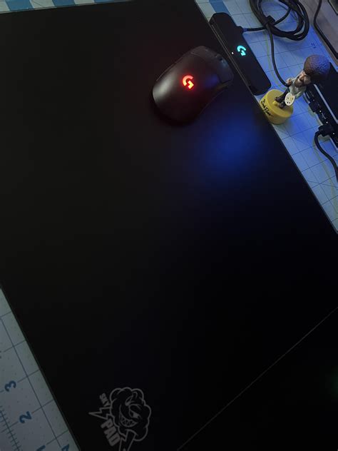 You can use you SkyPad with the Logitech power-play to charge your logi