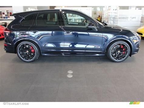 Moonlight Blue Metallic Porsche Cayenne Gts Photo