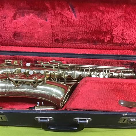 Saxophone Classic Deluxe Amati Kraslice With Case S