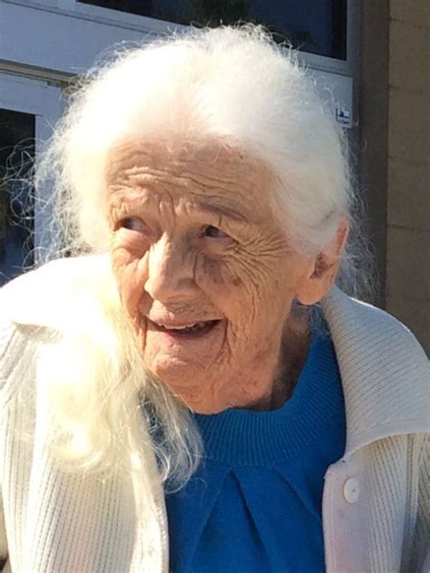 100 Year Old Woman Booted From Her Palm Desert Home Old Women Women