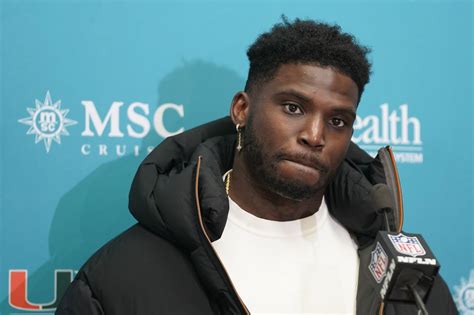 Dolphins Tyreek Hill Tastes Frigid Defeat In Return To Kansas City