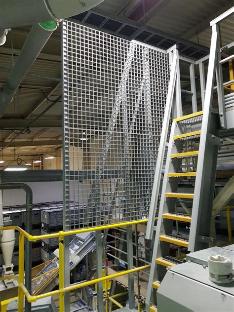 GRP Machine Guard Mesh DeckSafe