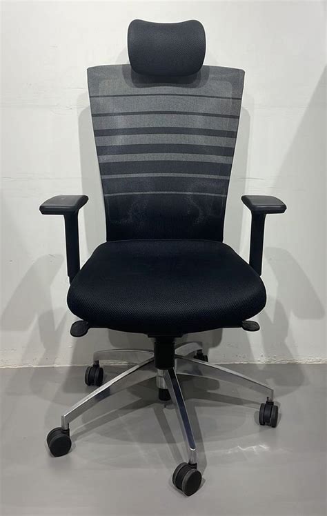 Fabric High Back Black Executive Chairs At Rs 15500 In Surat ID