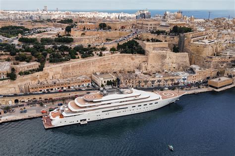 BLUE Yacht • Sheikh Mansour $600M Superyacht