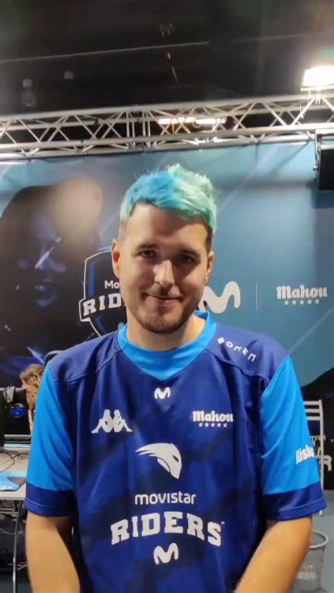 Movistar Riders On Twitter Zuckaritaz Perxitaa Dreamhackspain