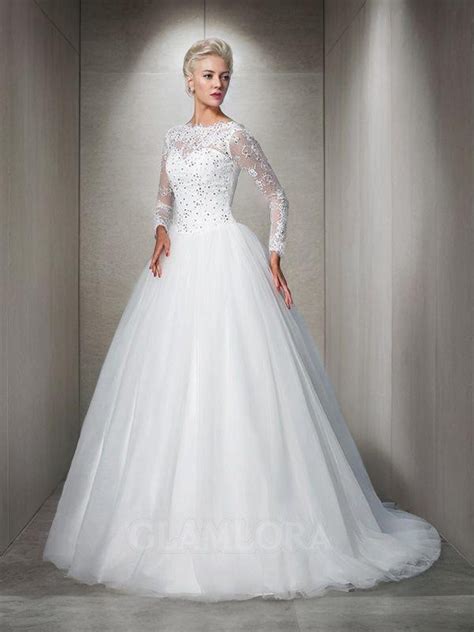 Ball Gown Princess Bateau Long Sleeves Exquisite Sweep Train Tulle