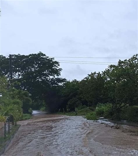 5 colonias de Alvarado con afectaciones por desbordamiento de río