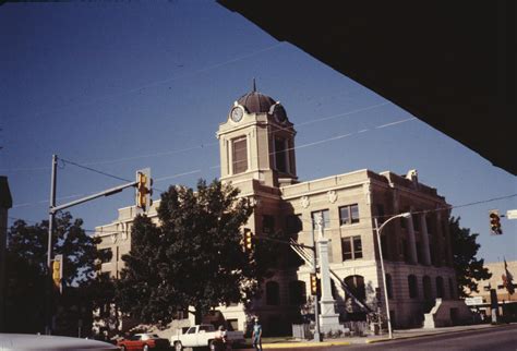 [cooke County Courthouse] The Portal To Texas History