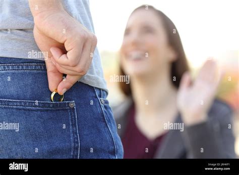 Flirting Oder Cheating Or Nude Stockfotos Und Bilder Kaufen Alamy