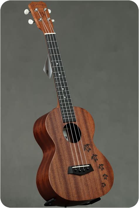 The Ukulele Site Islander By Kanilea Mt Mahogany Tenor Ukulele