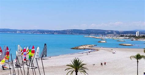 Plage Cousteau Saint Laurent Du Var Le Pass Cote D Azur France