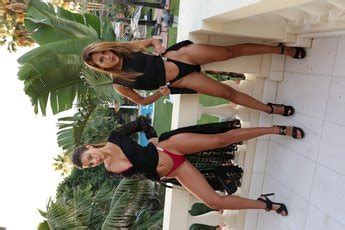 Hot Melena Maria Rya Comparing Her Nice Ass To Apolonia Lapiedra S Photos