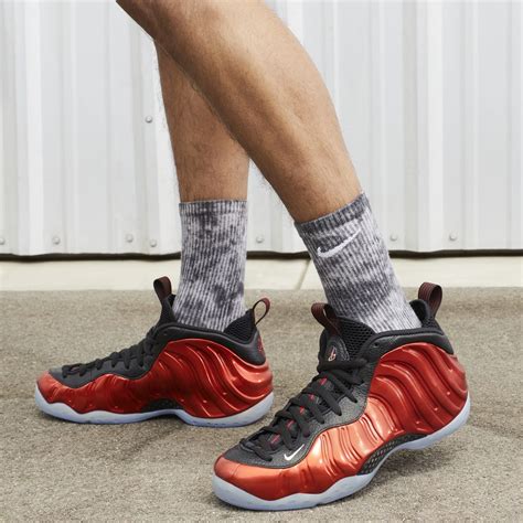 Air Foamposite One 'Metallic Red' (DZ2545-600) Release Date . Nike SNKRS