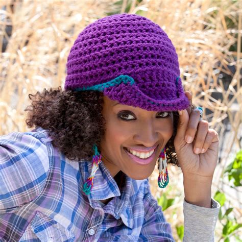 Free Easy Red Heart Windy City Cloche Crochet Pattern | Yarnspirations