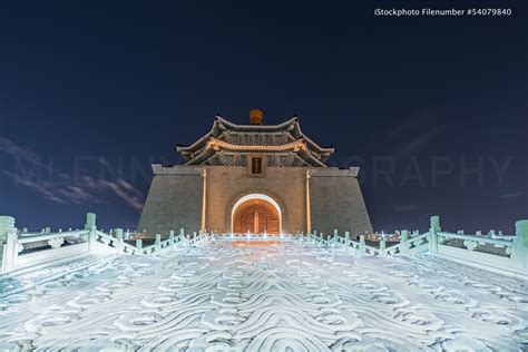 Chiang Kai-Shek Memorial Taipei, Taiwan - Mlenny Photography Travel ...